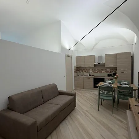 Apartmán Dimora Piazza Palazzo LʼAquila